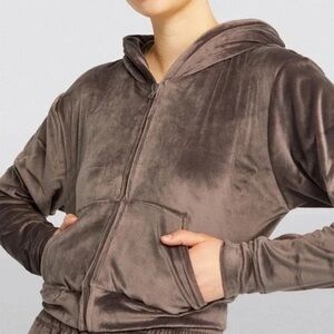 NWOT SKIMS Women’s Brown Velour Zip Up Hoodie